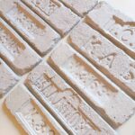 Декоративный кирпич Старый Питер Blanco белого цвета с клемами 18 века фото 2