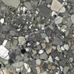 Глянцевый индийский керамогранит с рисунком камней гальки gufa nero high glossy 60x60см