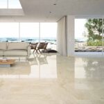Керамогранит бежевый мрамор Benadresa monaco beige rect 80x80 фото в интерьере
