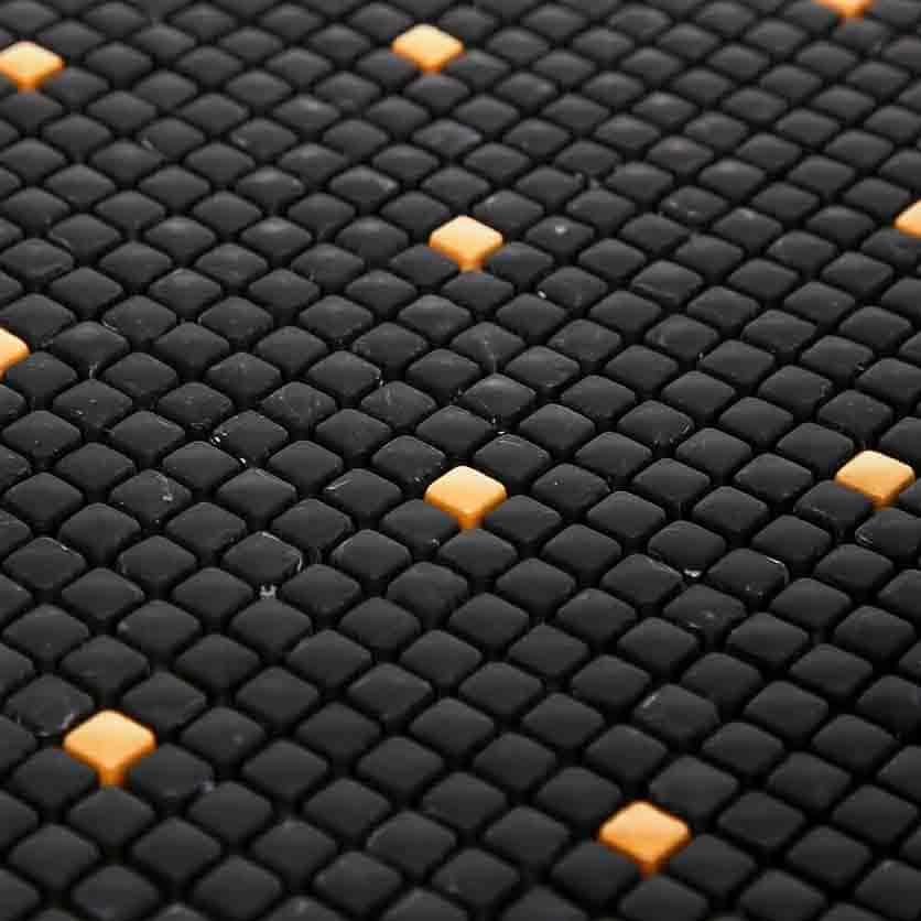 мозаика на сетке черная AGKV-04 303х303 толщина 6 мм мозаика на сетке AGKV-04 вид с боку