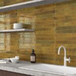 Настенная плитка 31553 Bali Moos 5x40 фото в интерьере